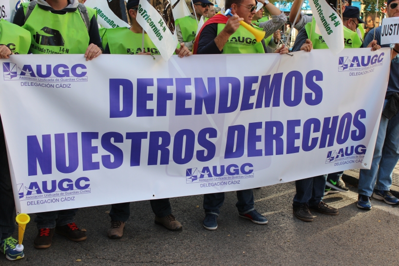 defendemos derechos defendemos derechos