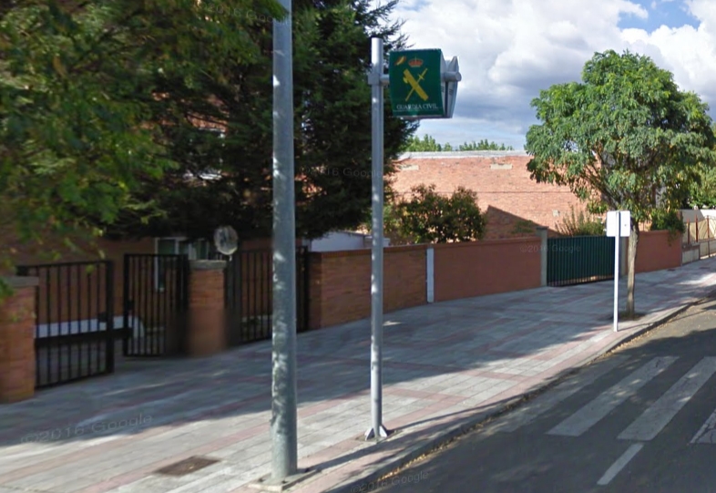 Cuartel de la Guardia Civil en Armunia (León) Cuartel de la Guardia Civil en Armunia (León)