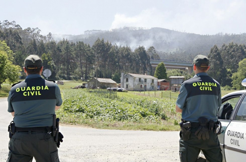 Los guardias civiles de base son los trabajadores peor tratados de la Guardia Civil. Los guardias civiles de base son los trabajadores peor tratados de la Guardia Civil.