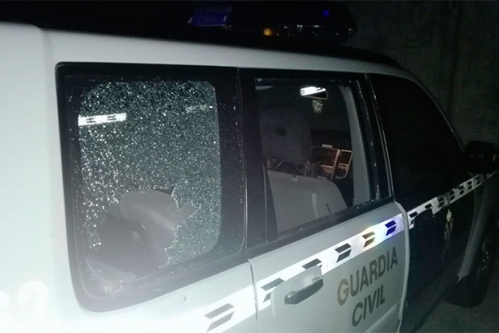 Estado en el quedó el vehículo tras la agresión. Estado en el quedó el vehículo tras la agresión.