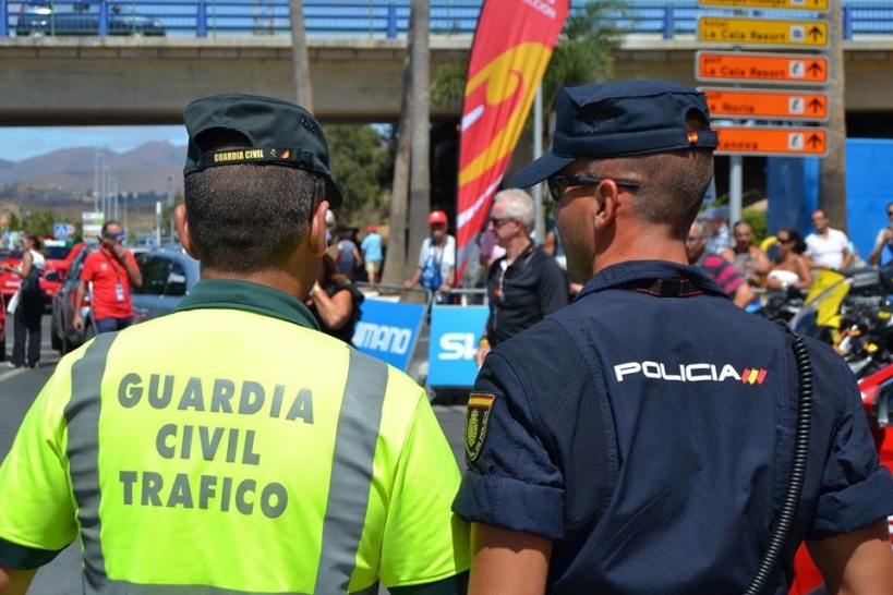 Guardias civiles y policías nacionales siguen sin contar con una jornada laboral digna Guardias civiles y policías nacionales siguen sin contar con una jornada laboral digna