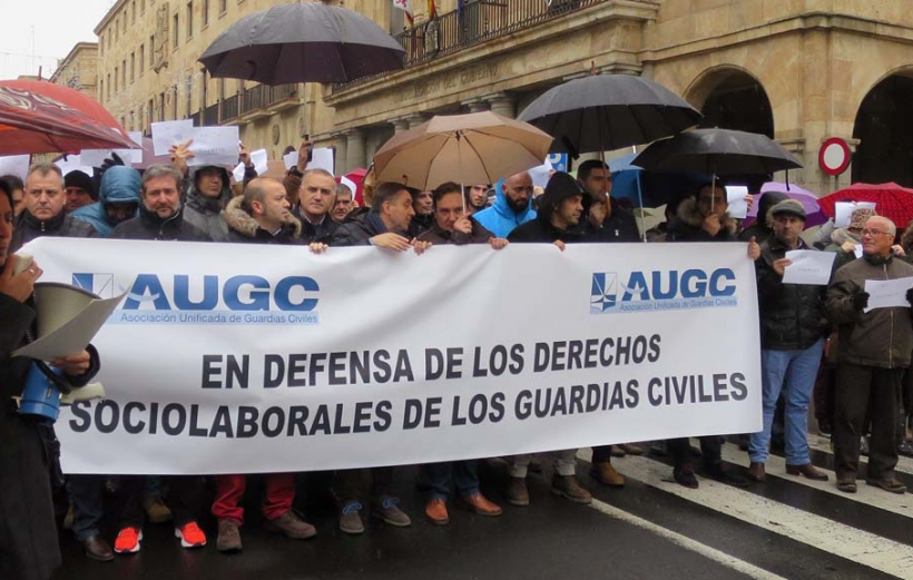 Manifestación de AUGC en defensa de los derechos de los guardias civiles Manifestación de AUGC en defensa de los derechos de los guardias civiles