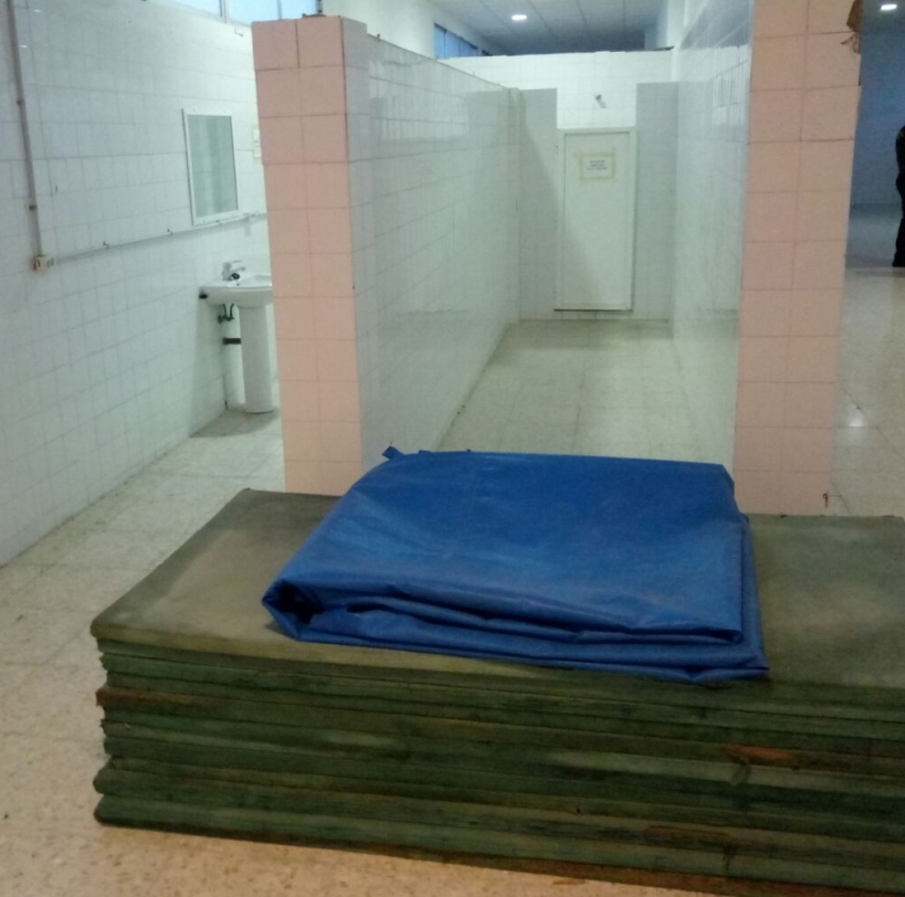 Estado de las instalaciones de Acuartelamiento Militar de Camposoto, donde se forman los guardias civiles. Estado de las instalaciones de Acuartelamiento Militar de Camposoto, donde se forman los guardias civiles.