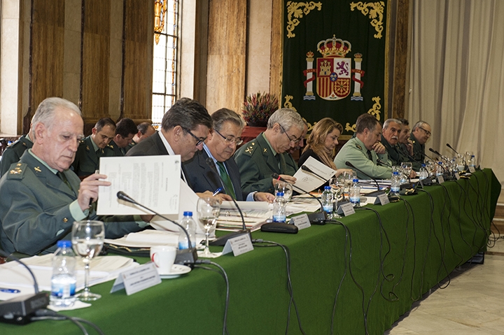 Juan Ignacio Zoido presidió el pasado 22 de marzo su primer Pleno del Consejo de la Guardia Civil. Juan Ignacio Zoido presidió el pasado 22 de marzo su primer Pleno del Consejo de la Guardia Civil.