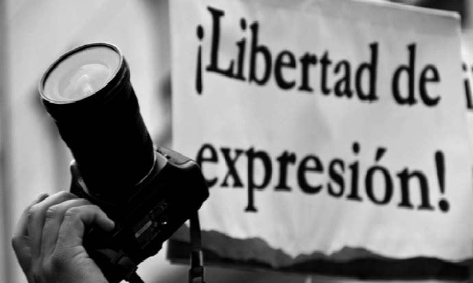 La libertad de expresión es uno de los derechos reconocidos en la Constitución. La libertad de expresión es uno de los derechos reconocidos en la Constitución.