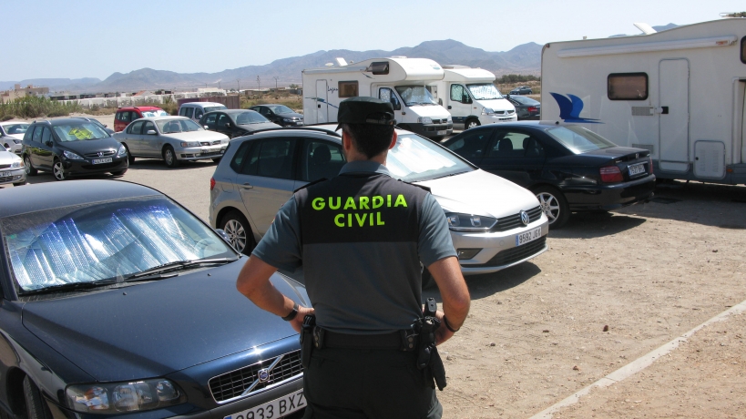 La aplicación de los turnos facilitaría la conciliación familiar y laboral que hoy resulta tan complicada para los guardias civiles. La aplicación de los turnos facilitaría la conciliación familiar y laboral que hoy resulta tan complicada para los guardias civiles.