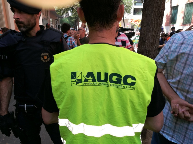 AUGC presente en la manifestación a favor de los agentes de la Guardia Civil destinados en Cataluña AUGC presente en la manifestación a favor de los agentes de la Guardia Civil destinados en Cataluña