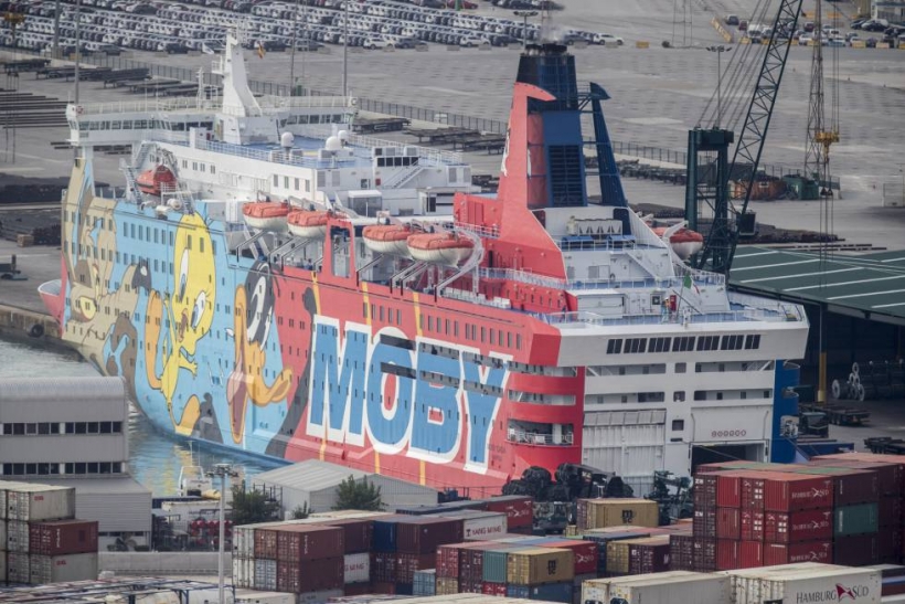 Uno de los barcos en los que están alojados los guardias civiles en Barcelona. Uno de los barcos en los que están alojados los guardias civiles en Barcelona.