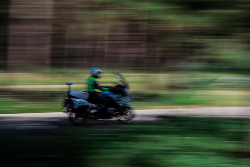 Un motorista de la Agrupación de Tráfico de la Guardia Civil. Un motorista de la Agrupación de Tráfico de la Guardia Civil.