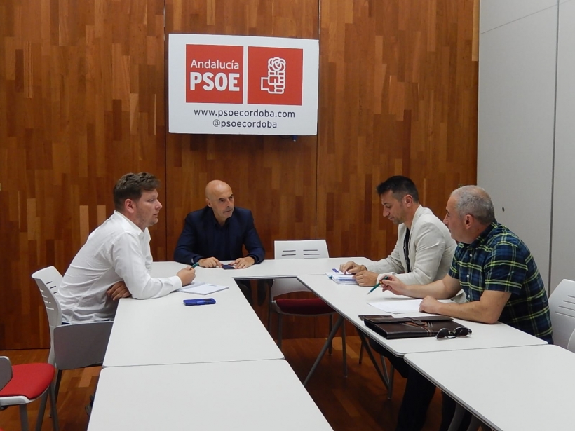 Reunión de AUGC con el diputado socialista Antonio Hurtado Reunión de AUGC con el diputado socialista Antonio Hurtado