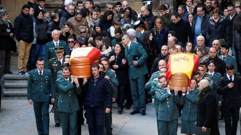 Despedida multitudinaria en Alcañiz (Teruel) a los dos compañeros asesinados por Igor el Ruso. Despedida multitudinaria en Alcañiz (Teruel) a los dos compañeros asesinados por Igor el Ruso.