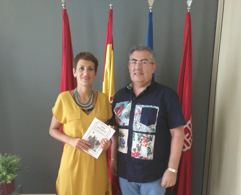 Momento del encuentro entre la Secretaria General del Partido Socialista de Navarra, Dª. María Chivite Navascués, y AUGC Navarra. Momento del encuentro entre la Secretaria General del Partido Socialista de Navarra, Dª. María Chivite Navascués, y AUGC Navarra.