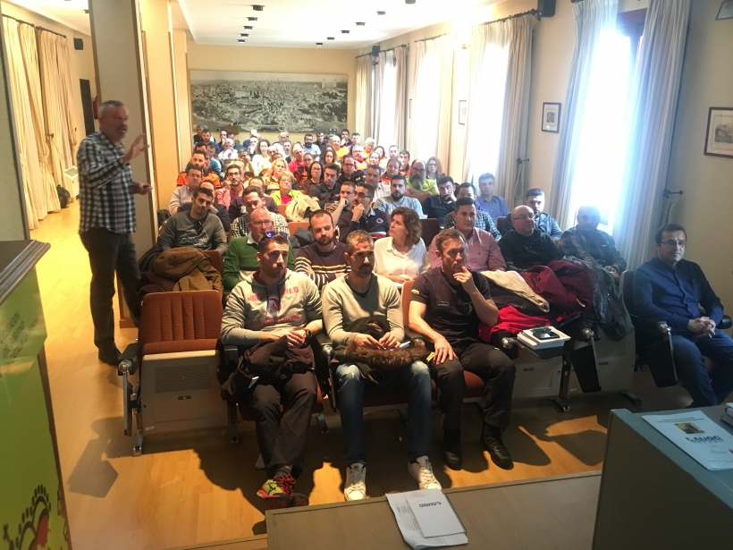 Panorámica de los asistentes a la jornada. Panorámica de los asistentes a la jornada.