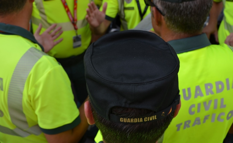 Los guardias civiles siguen aguardando la implantación de los turnos de trabajo para poder conciliar su vida laboral con la familiar. Los guardias civiles siguen aguardando la implantación de los turnos de trabajo para poder conciliar su vida laboral con la familiar.