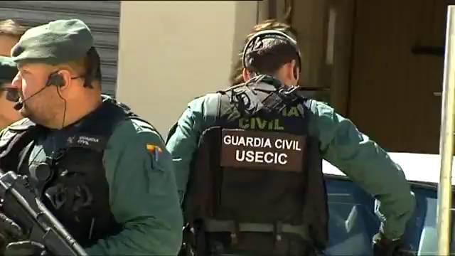 AUGC reclama que los agentes de las unidades USECICs que salen de sus comandancias en apoyo de los GRS perciban el mismo CES que estos. AUGC reclama que los agentes de las unidades USECICs que salen de sus comandancias en apoyo de los GRS perciban el mismo CES que estos.