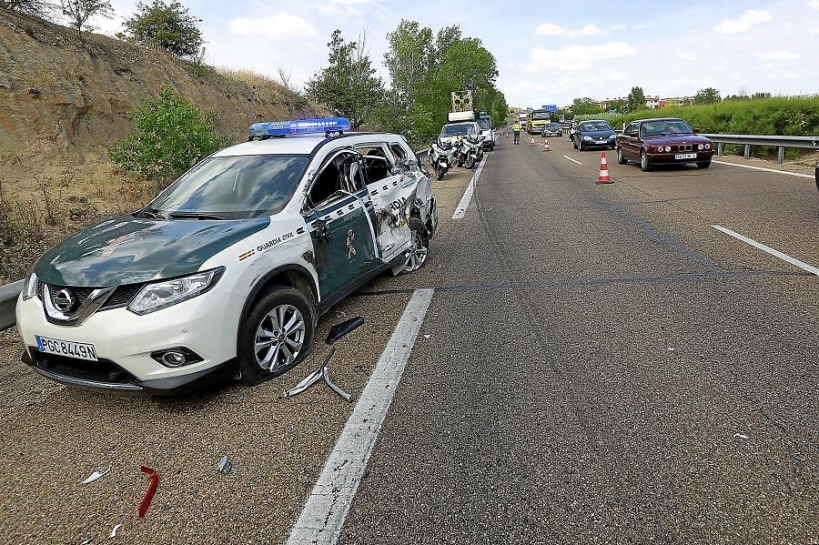 Los accidentes de circulación son una de las principales causas de lesiones para los guardias civiles. Los accidentes de circulación son una de las principales causas de lesiones para los guardias civiles.
