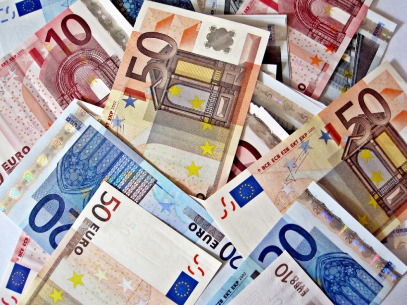 El agente percibirá una indemnización de 2.200 euros. El agente percibirá una indemnización de 2.200 euros.